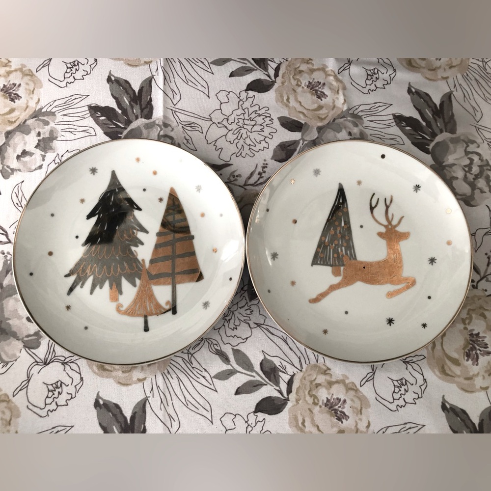 Holiday Ceramic 8" Dishes with Gold Accents